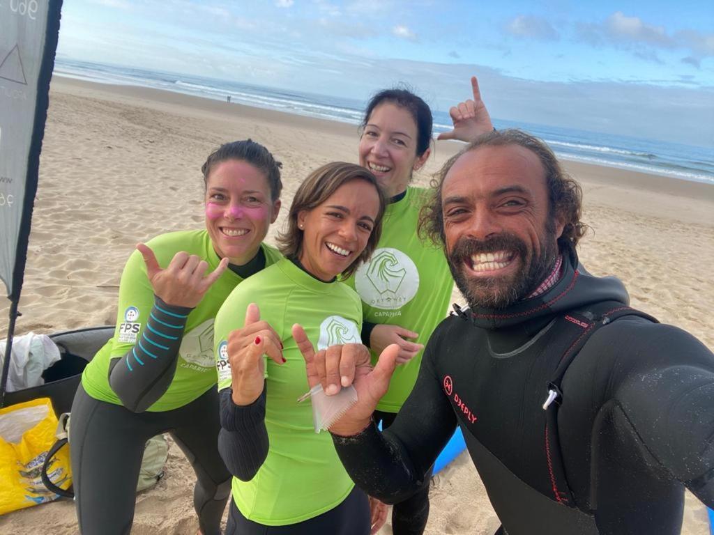 Getwet Surfcamp II Pansiyon Costa da Caparica Dış mekan fotoğraf
